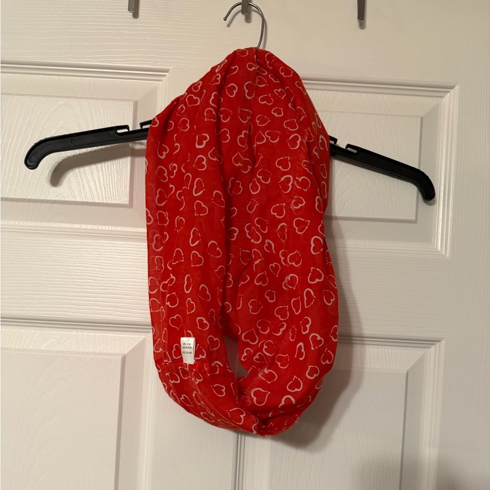 Charming Red Heart Patterned Scarf